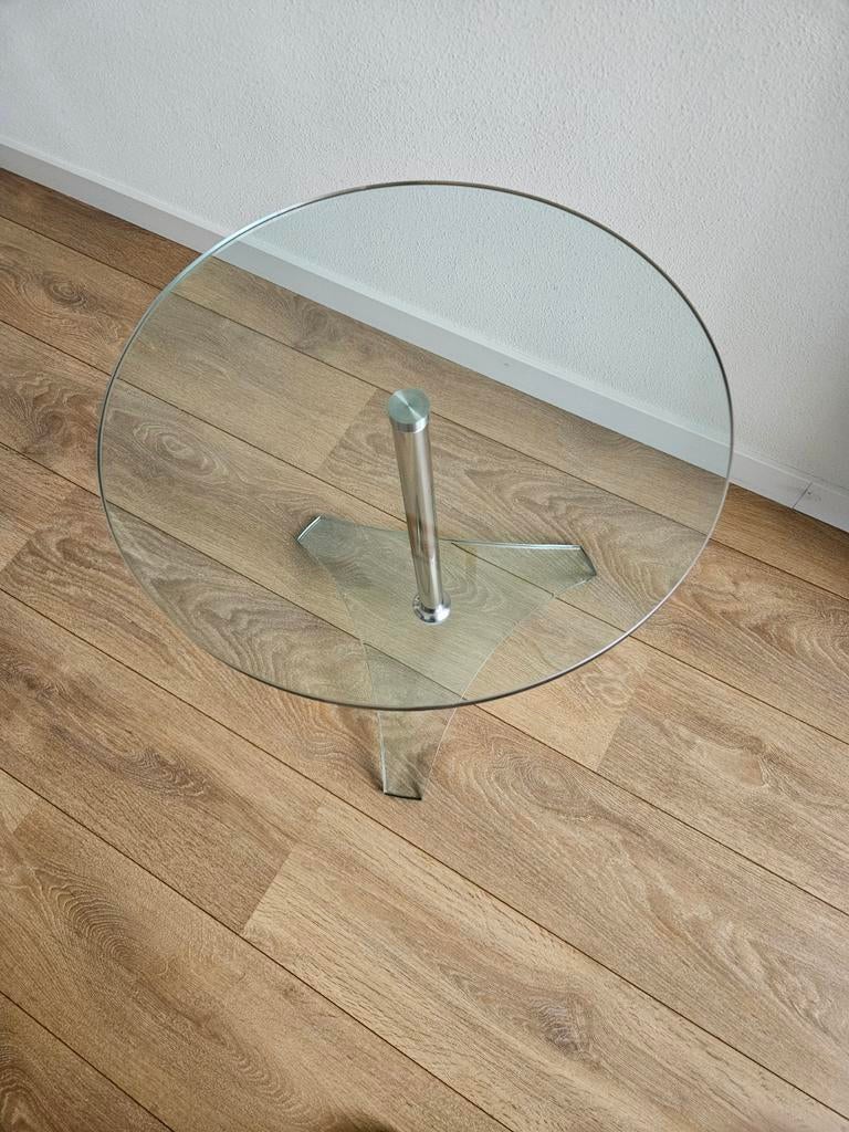 Design bijzettafel, Ophalen