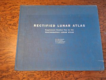 Rectified lunar altlas beschikbaar voor biedingen