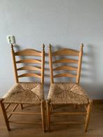 2 Vintage Eetkamerstoelen met Riet te, Huis en Inrichting, Stoelen, Ophalen, Gebruikt, Twee, Bruin