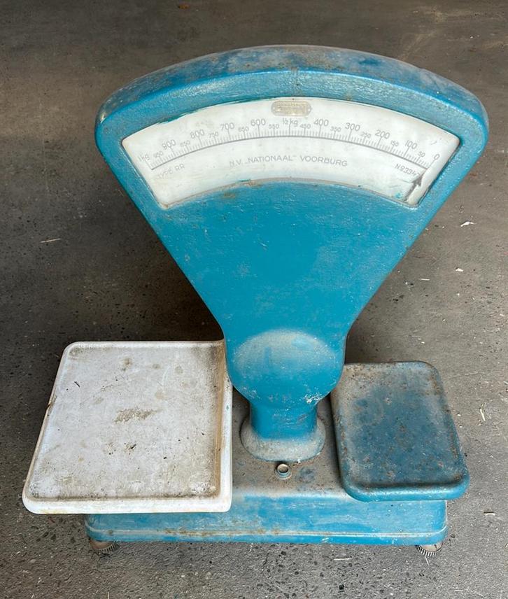 Vintage 'Nationaal Voorburg' Weegschaal, Antiek en Kunst, Antiek | Gereedschap en Instrumenten, Ophalen of Verzenden