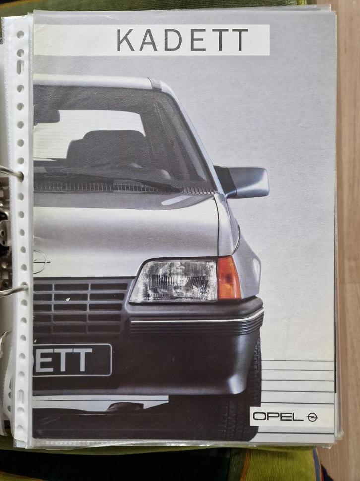 Folders Opel Kadett (E), Boeken, Auto's | Folders en Tijdschriften, Zo goed als nieuw, Opel, Ophalen of Verzenden