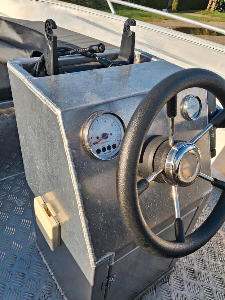 Mooi Groot RVS Stuurwiel meerdere., Watersport en Boten, Bootonderdelen, Gebruikt, Dekbeslag, Zeilboot of Motorboot, Ophalen of Verzenden