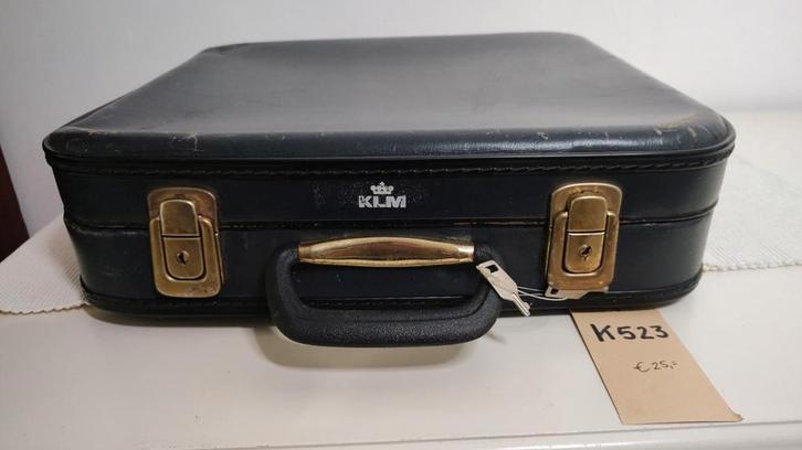 K523 VINTAGE blauwe stewardess koffer KLM, Sieraden, Tassen en Uiterlijk, Koffers, Gebruikt, Overige materialen, Minder dan 50 cm