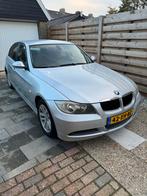 BMW 3-Serie 2.0 I 318 business AUT 2007 Grijs, Achterwielaandrijving, 1995 cc, Zwart, 4 cilinders