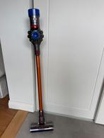 Dyson V8 Absolute | Draadloze steelstofzuiger met oplader, Gebruikt, Stofzuiger, Ophalen of Verzenden, Minder dan 1200 watt