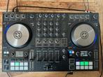Traktor Kontrol S4 MK3 DJ-controller + flightbag (Magma), Muziek en Instrumenten, Dj-sets en Draaitafels, Ophalen, Zo goed als nieuw