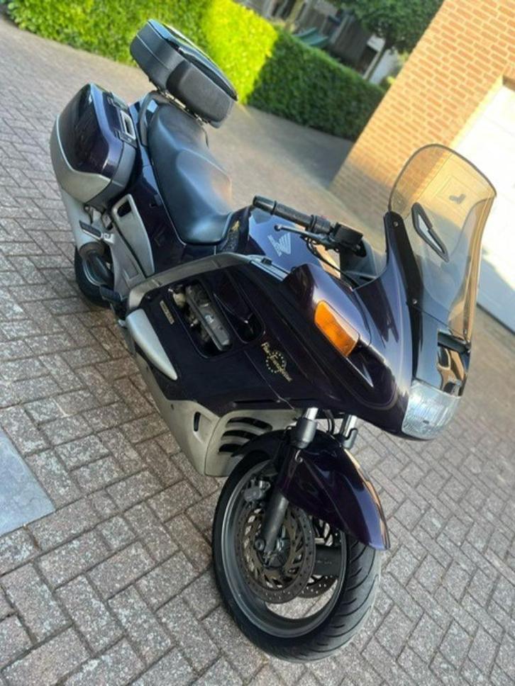 HONDA MOTOR ST1100 P.EUROPEAN ABS-TCS, Motoren, Motoren | Honda, Particulier, Toermotor, meer dan 35 kW, 4 cilinders, Ophalen