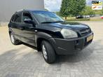 Hyundai Tucson 2.0i Dynamic, Stof, Gebruikt, Zwart, 4 cilinders