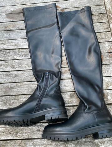 Omoda laarzen overknee nieuw!! beschikbaar voor biedingen
