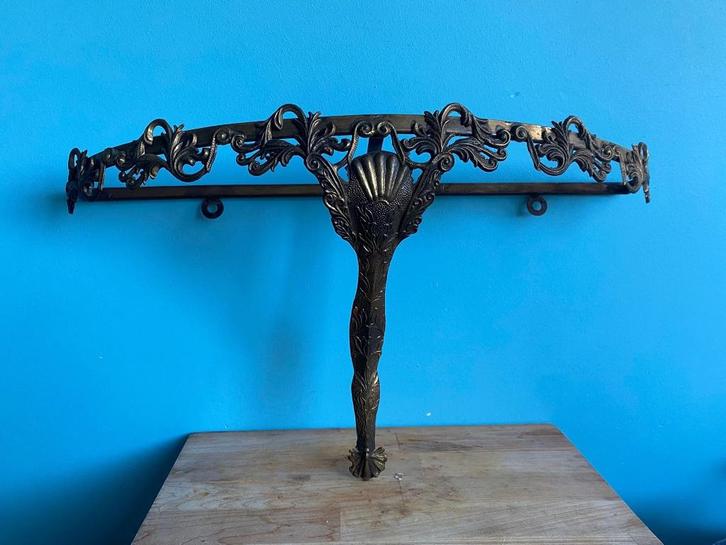 Mooie metalen vintage wandplaathouder, wandconsole, Antiek en Kunst, Curiosa en Brocante, Ophalen of Verzenden