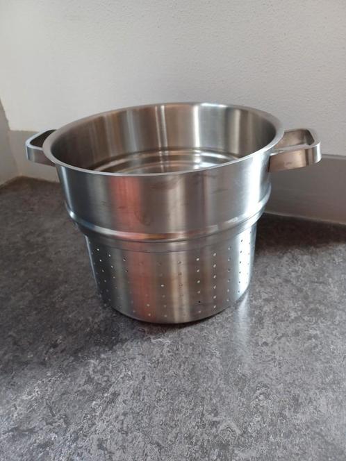 24 cm vergiet, past in de Conical BK soeppan, Huis en Inrichting, Keuken | Potten en Pannen, Zo goed als nieuw, Ophalen of Verzenden