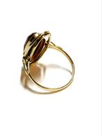 14k gouden ring met een carneool, Goud, 18 tot 19, Goud, Met edelsteen