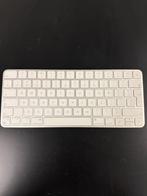 Apple Magic Keyboard – wit (QWERTY), Computers en Software, Toetsenborden, Ophalen, Zo goed als nieuw, Draadloos, Qwerty