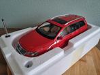 NZG Volkswagen Passat R36 1:18, Hobby en Vrije tijd, Modelauto's | 1:18, Auto, Nzg, Nieuw, Ophalen of Verzenden