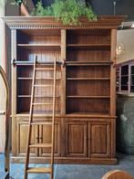 Sierlijke Bibliotheekkast | Buffetkast | Boekenkast met trap, 150 tot 200 cm, 25 tot 50 cm, Gebruikt, Landelijk
