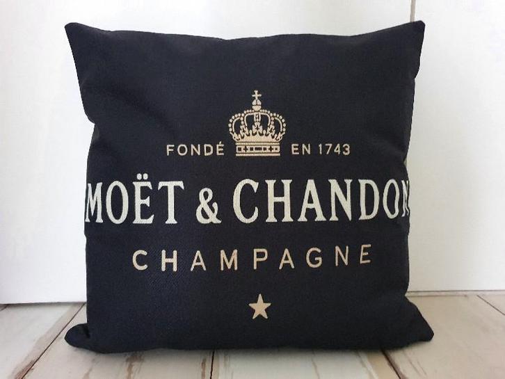 Moet&Chandon Linnen Dubbelzijdig Kussen Incl Vulling + Kado., Huis en Inrichting, Woonaccessoires | Kussens, Nieuw, Zwart, Vierkant