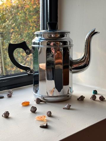 Art deco koffiepot, koffiekan, theepot, Benraad Holland beschikbaar voor biedingen