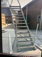 Trap recht Werftrap in - verstelbare hoogte ? lees tekst aub, Ophalen, Gebruikt, Trap, 2 tot 4 meter