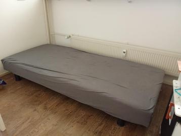 Gratis 1 persoons onderstel boxspring