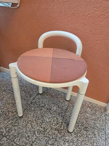 3 Vintage Kartell 'Polo' krukjes beschikbaar voor biedingen
