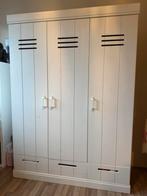 Woood 3 deurs Connect kledingkast | garderobekast, Huis en Inrichting, Kasten | Kledingkasten, Ophalen, Grenenhout, Modern, Woood