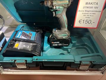MAKITA DTW 1300 18V Accu Slagmoersleutel Set beschikbaar voor biedingen