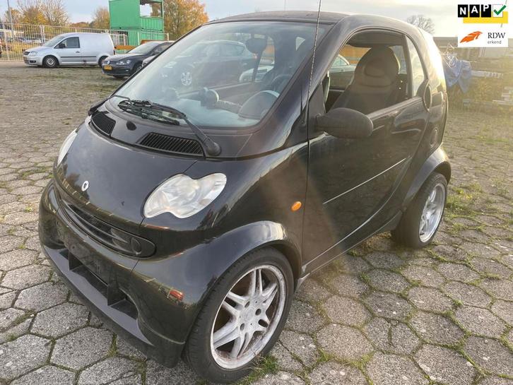 Smart City-coupé Smart & pure|Brabus uitgevoerd|Bj 2003|610, Auto's, Smart, Bedrijf, Te koop, City-Coupe, ABS, Airbags, Centrale vergrendeling