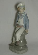 LLADRO beeldje , de boy with sailboat, Ophalen of Verzenden