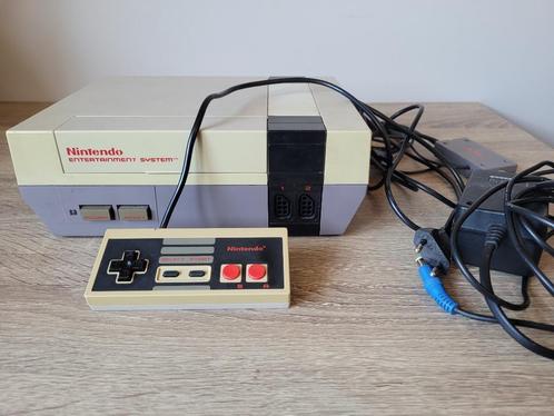 NES Nintendo Entertainment System Recapped, Spelcomputers en Games, Spelcomputers | Nintendo NES, Refurbished, Met 1 controller
