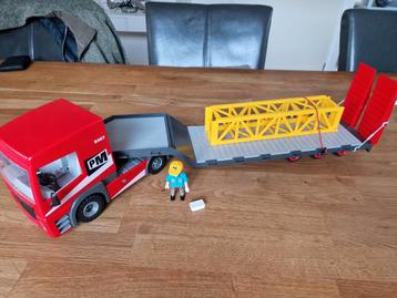 Playmobil 5467 Vrachtwagen met Dieplader beschikbaar voor biedingen