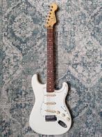 Fender Stratocaster - White - Rosewood, Muziek en Instrumenten, Ophalen, Zo goed als nieuw, Solid body, Fender