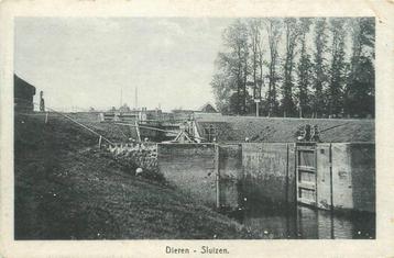 (388-262-041) Dieren Sluizen beschikbaar voor biedingen