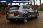 Volkswagen Tiguan 2.0 TDI 4Motion Highline Aut. | 3x R-line, Adaptive Cruise Control, Gebruikt, 2500 kg, Leder