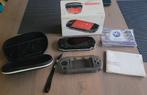 PSP 3004 Slim&Lite, Piano black, Spelcomputers en Games, Spelcomputers | Sony PSP, Ophalen of Verzenden, Zo goed als nieuw, Zwart