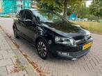 Volkswagen Polo 1.4 TDI 55KW BMT 2015 Zwart, Auto's, Voorwielaandrijving, Euro 5, Stof, 74 pk