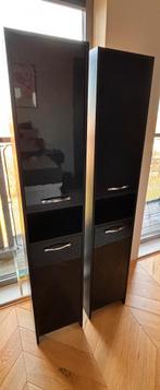 Gratis af te halen – 2 vrijstaande zwarte kolomkasten, Ophalen, Gebruikt