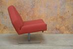 ZGAN Unieke rode stoffen Leolux Wibber design draaifauteuil, Leolux, Leolux, Design, 75 tot 100 cm