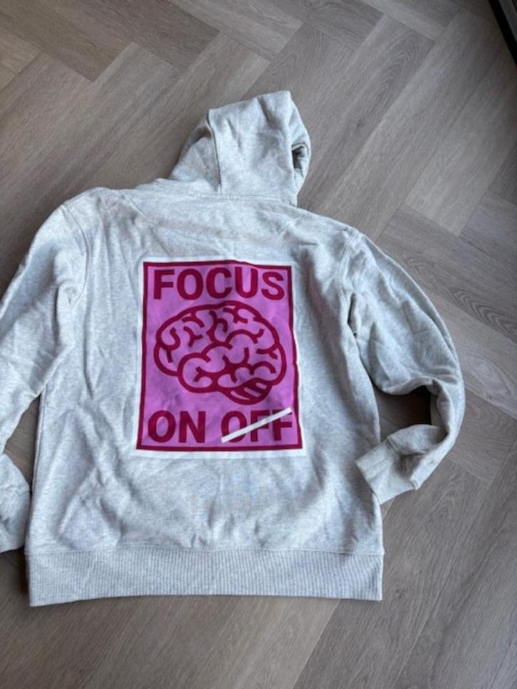 SIZZ HOODY, MAAT M, LICHTGRIJS MET LOGO, IZGST, NU 25,00, Kleding | Dames, Truien en Vesten, Zo goed als nieuw, Maat 38/40 (M)