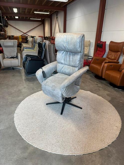 Relaxfauteuil , relax fauteuil sta op stoel Meubelzorg, Huis en Inrichting, Fauteuils, Zo goed als nieuw, Stof, 75 tot 100 cm