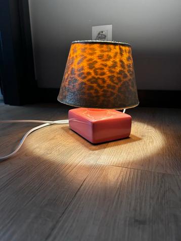 Leuk bureaulampje kinderkamer - Zo goed als nieuw! beschikbaar voor biedingen