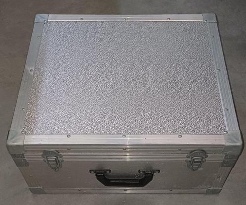 Flight case aluminium 54x46x27 cm, Muziek en Instrumenten, Behuizingen en Koffers, Gebruikt, Overige instrumenten, Ophalen