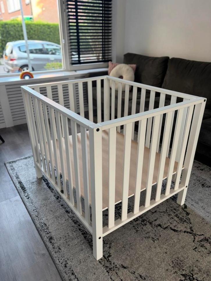 Witte box, Kinderen en Baby's, Boxen, Zo goed als nieuw, Vierkant, Ophalen