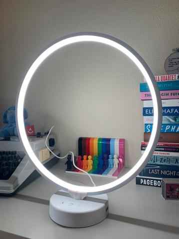 Daglichtlamp Liroma beschikbaar voor biedingen