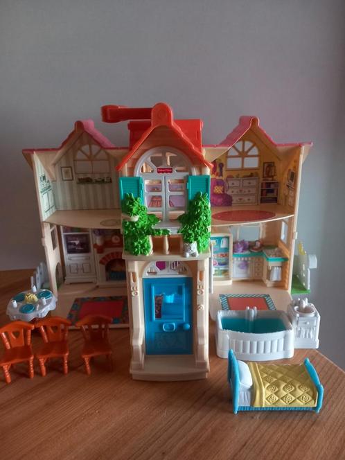 Fisher price inklapbaar vintage huisje met meubels, Kinderen en Baby's, Speelgoed | Poppenhuizen, Gebruikt, Ophalen of Verzenden