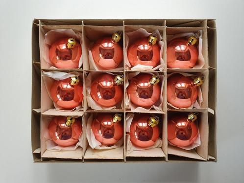 12x Vintage Jaren '90 Glazen Kerstballen - Roze / Zalmroze, Diversen, Kerst, Zo goed als nieuw, Ophalen of Verzenden