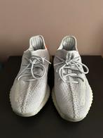 Yeezy boost 350 V2 grey orange maat 42, Kleding | Heren, Schoenen, Overige kleuren, Ophalen of Verzenden, Adidas, Sneakers of Gympen