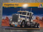 Italeri nr.3859 freightliner flc, Hobby en Vrije tijd, Modelbouw | Auto's en Voertuigen, Italeri, Groter dan 1:32, Ophalen of Verzenden