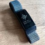 Fitbit Charge 4 (FB417) met Fitbit Pay + 2 blauwe bandjes, Ophalen of Verzenden, Zo goed als nieuw, Overige merken, Waterdicht