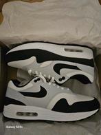 Te koop sneakers voor heren Nike Air Max 1 maat 43, Verzenden, Zo goed als nieuw, Schoenen