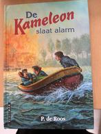 Boek: De Kameleon slaat alarm, Ophalen of Verzenden, Zo goed als nieuw, P. de Roos